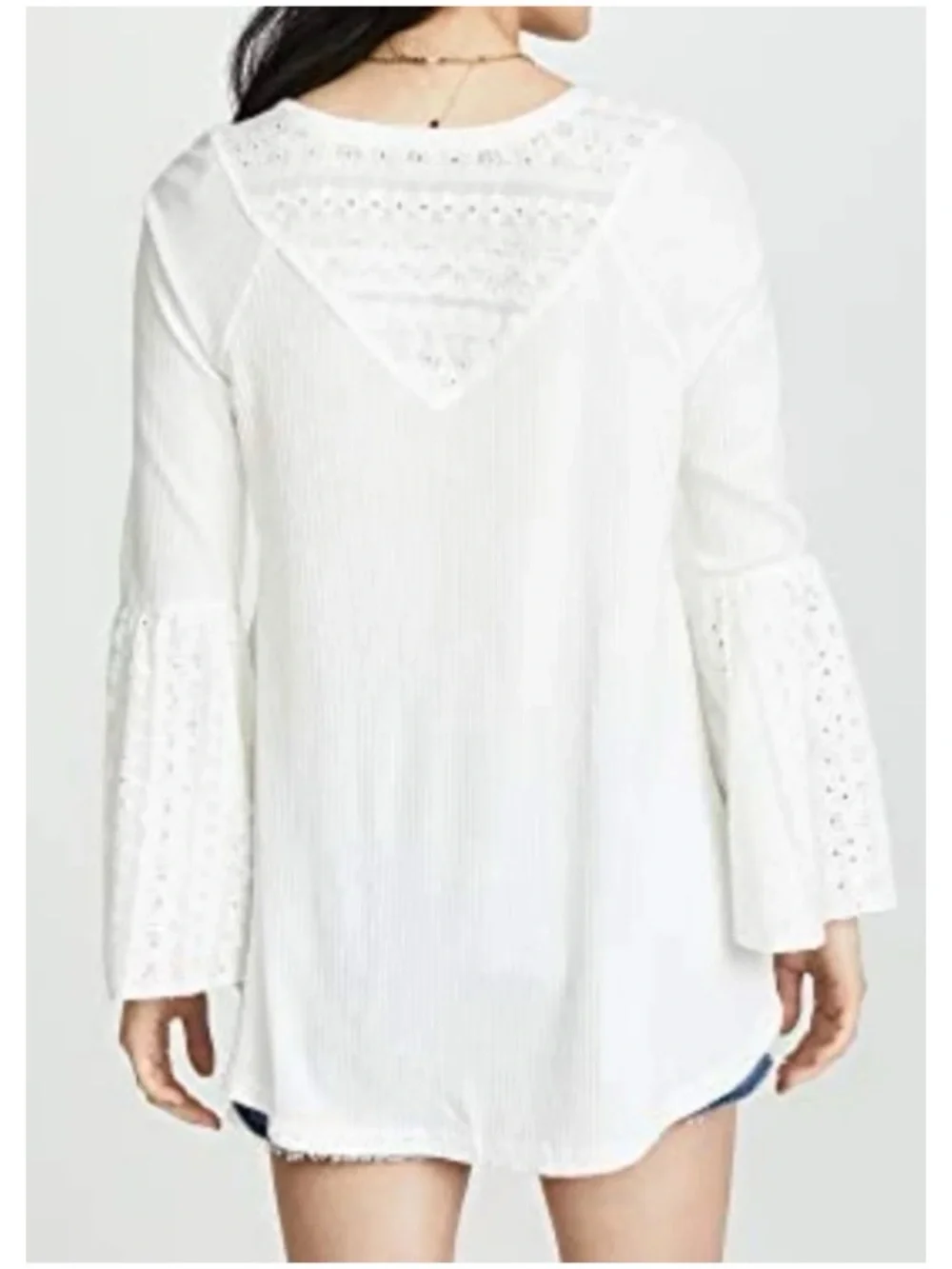 Free People Women’s Sz S White Eyelet Lace Top Bell Sleeve Parisian Nights Knit